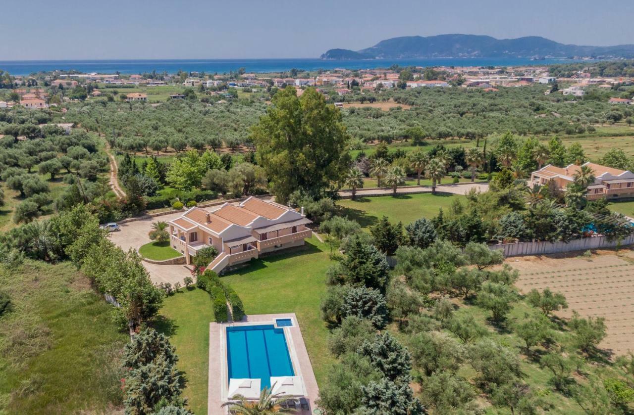 Leone Luxury Villas Kalamákion Exterior foto